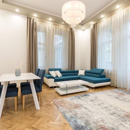 City Center Grand Luxury W 2Br/2Bt Apartment Budapesta Exterior foto