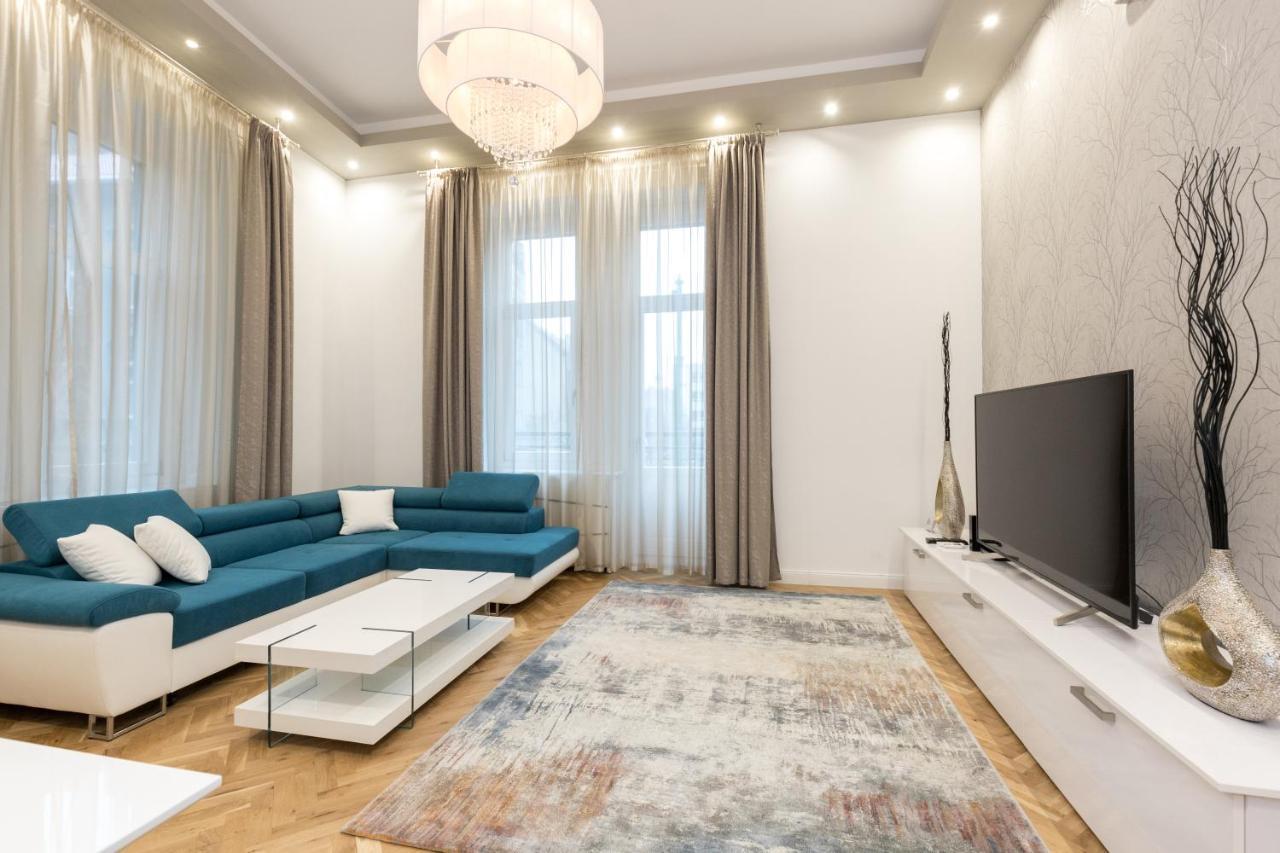 City Center Grand Luxury W 2Br/2Bt Apartment Budapesta Exterior foto